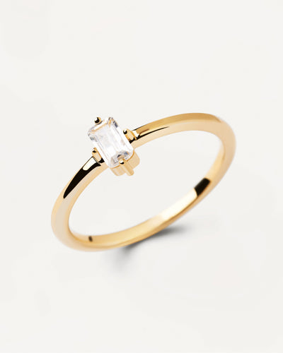 Mia ring