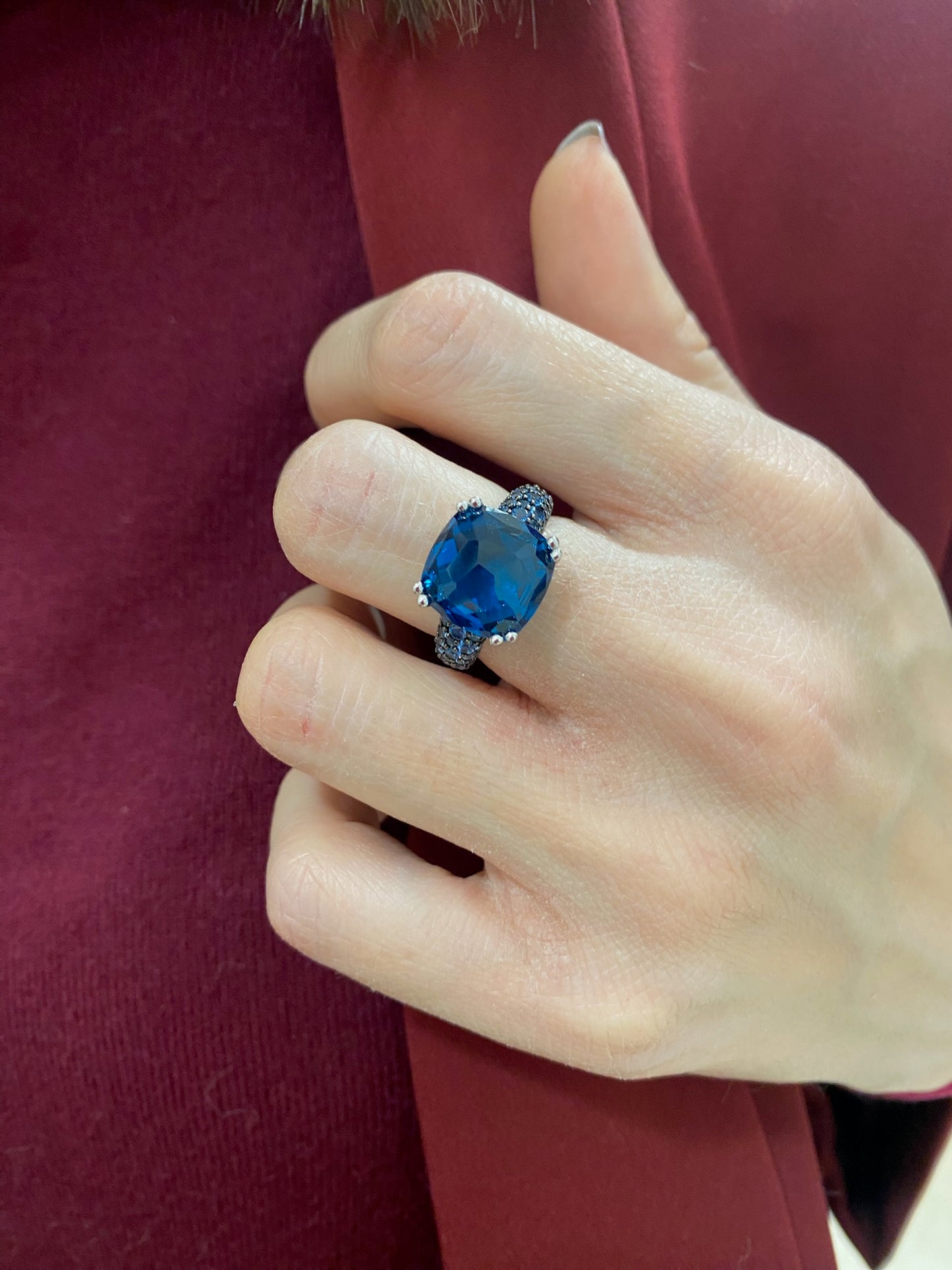 Anello Blu